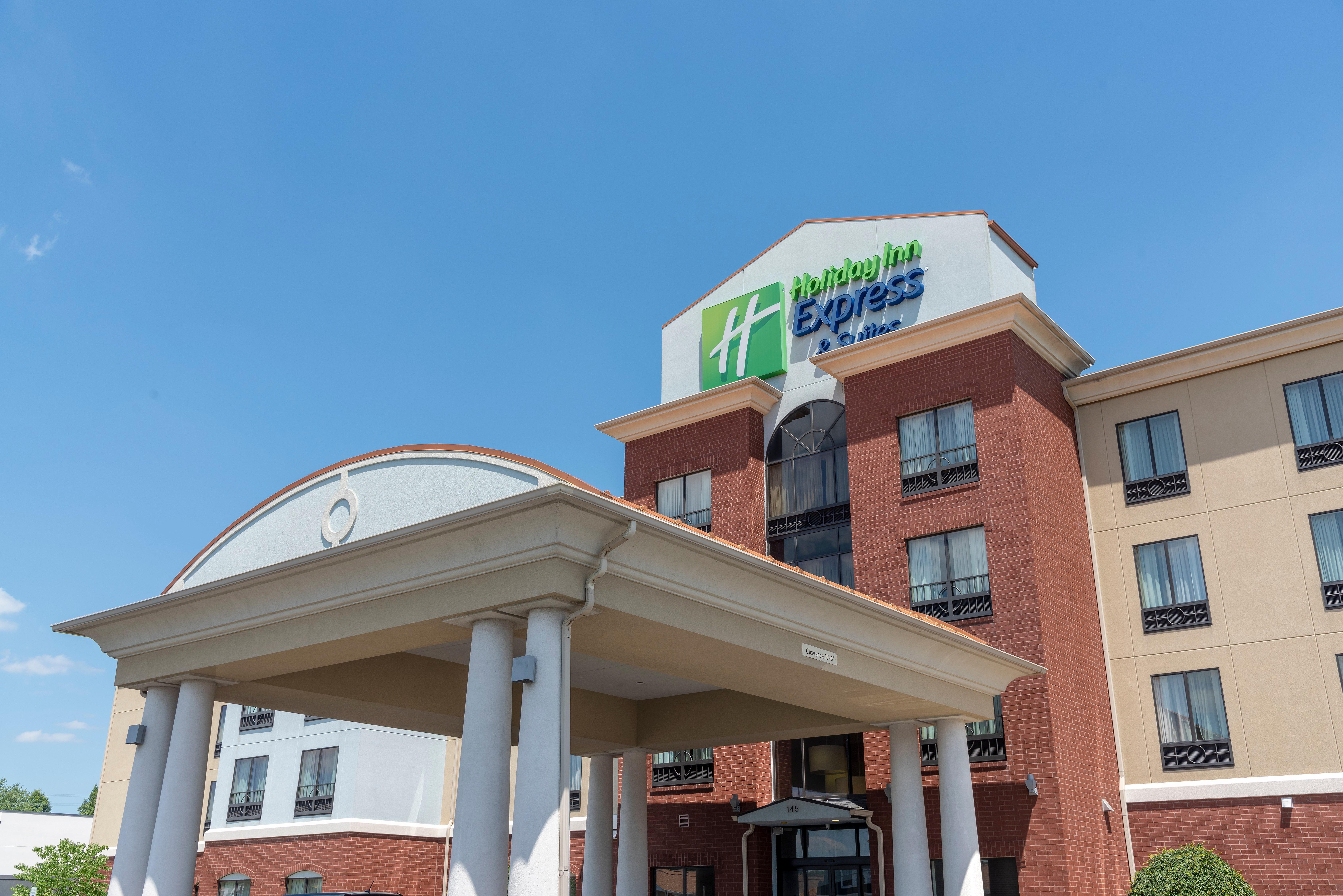 Holiday Inn Express & Suites - New Philadelphia Southwest, An Ihg Hotel Exteriér fotografie