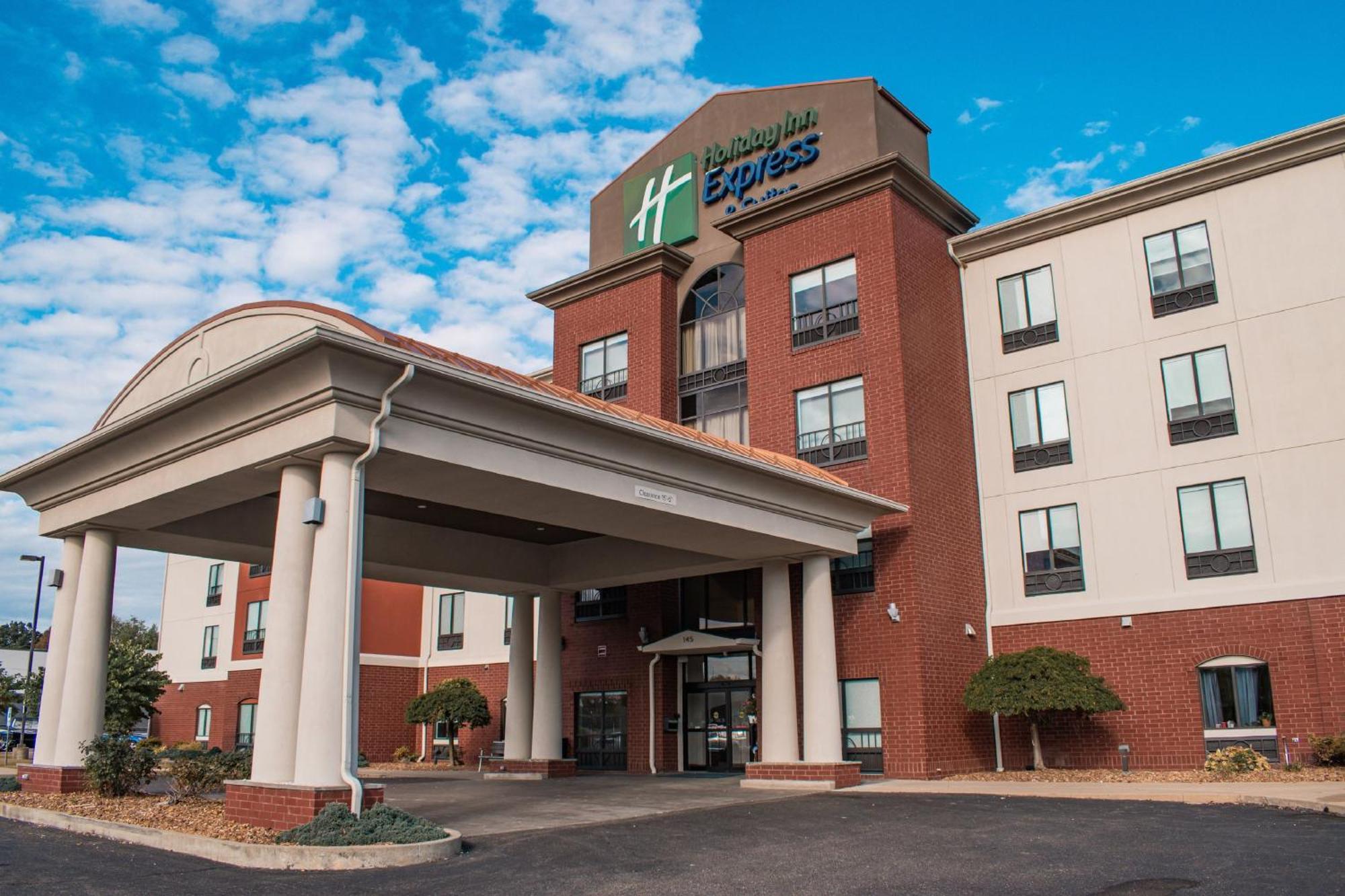 Holiday Inn Express & Suites - New Philadelphia Southwest, An Ihg Hotel Exteriér fotografie