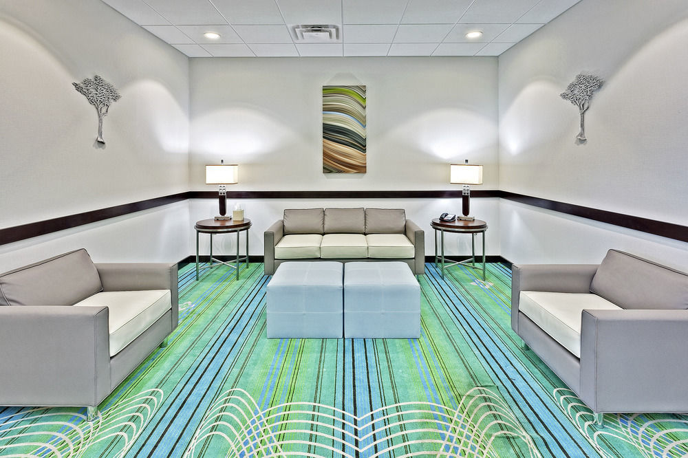 Holiday Inn Express & Suites - New Philadelphia Southwest, An Ihg Hotel Interiér fotografie